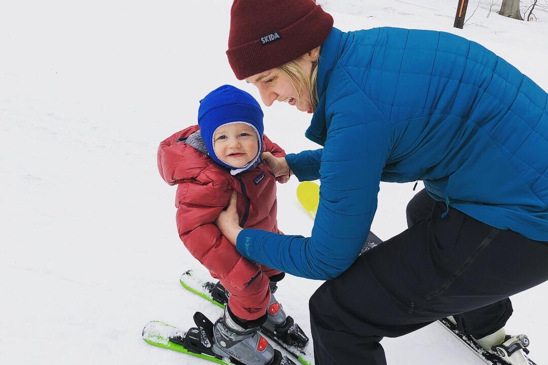 What’s the Best Age to Teach My Kids to Ski? Cover